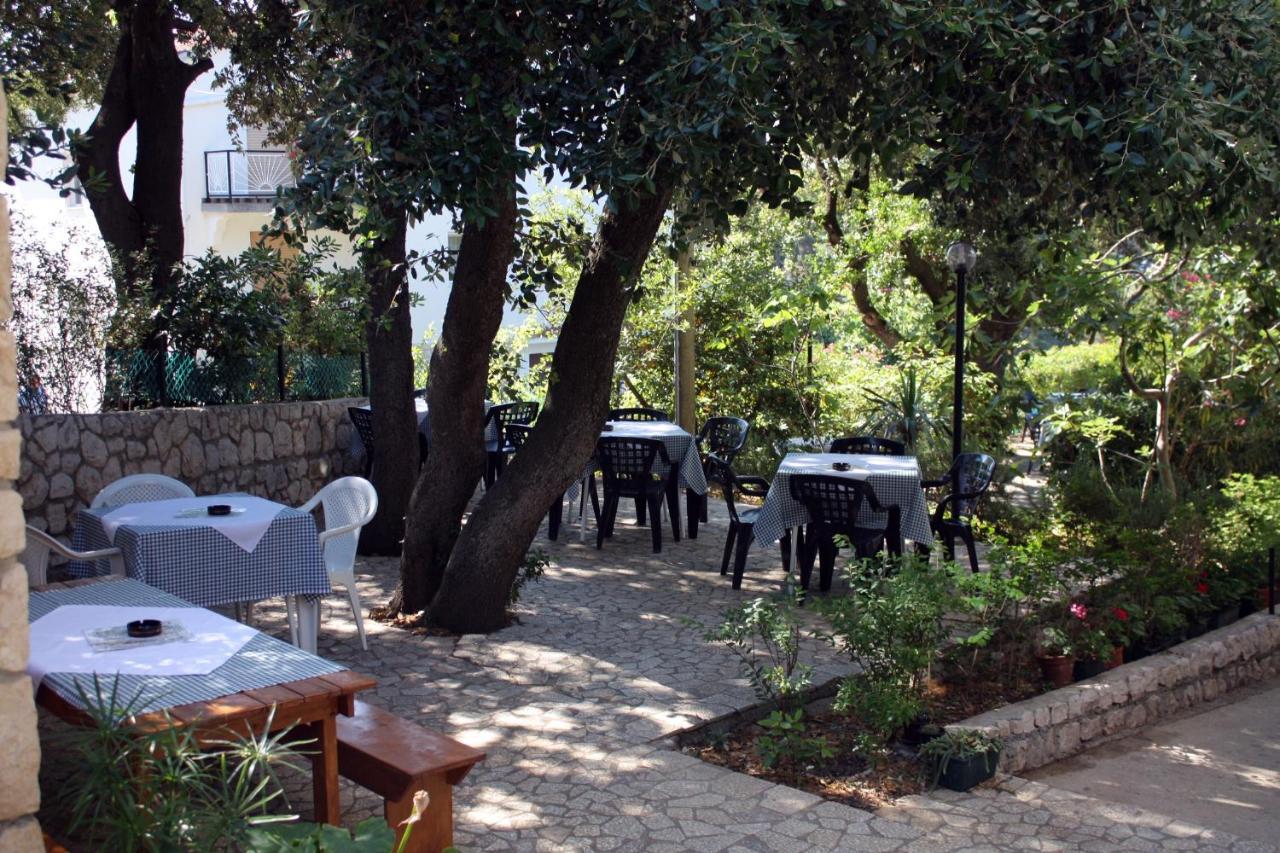 Apartments By The Sea Suha Punta, Rab - 5050 Kampor 外观 照片
