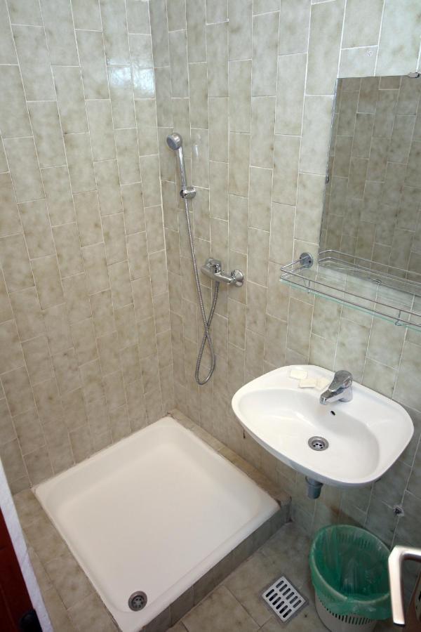Apartments By The Sea Suha Punta, Rab - 5050 Kampor 外观 照片