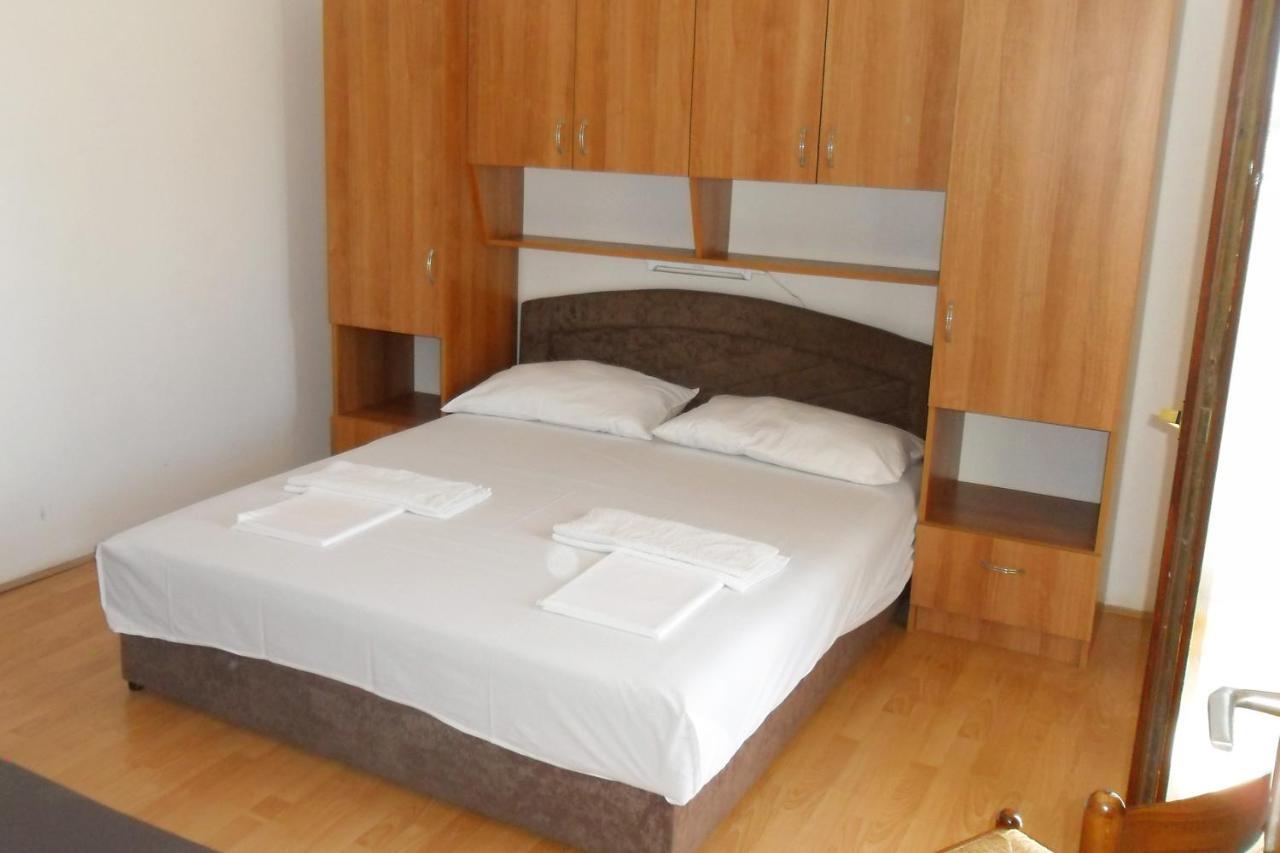 Apartments By The Sea Suha Punta, Rab - 5050 Kampor 外观 照片